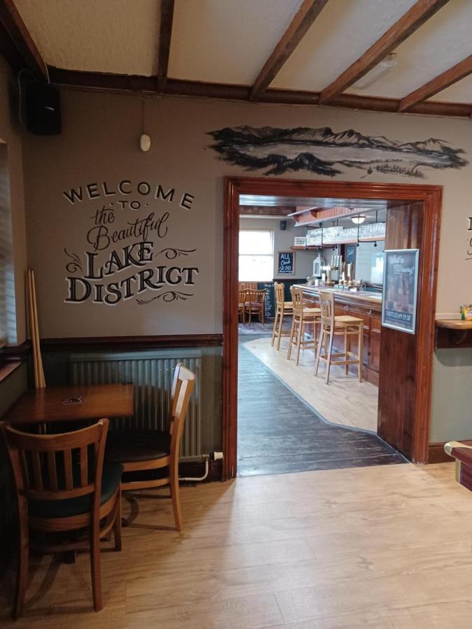 Twa Dogs Inn Keswick  Zewnętrze zdjęcie